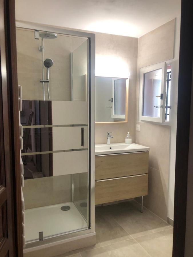 Appartement 60M2 - 2 Chambres A Une Minute Des Plages, Parking Prive Sausset-les-Pins Exterior photo